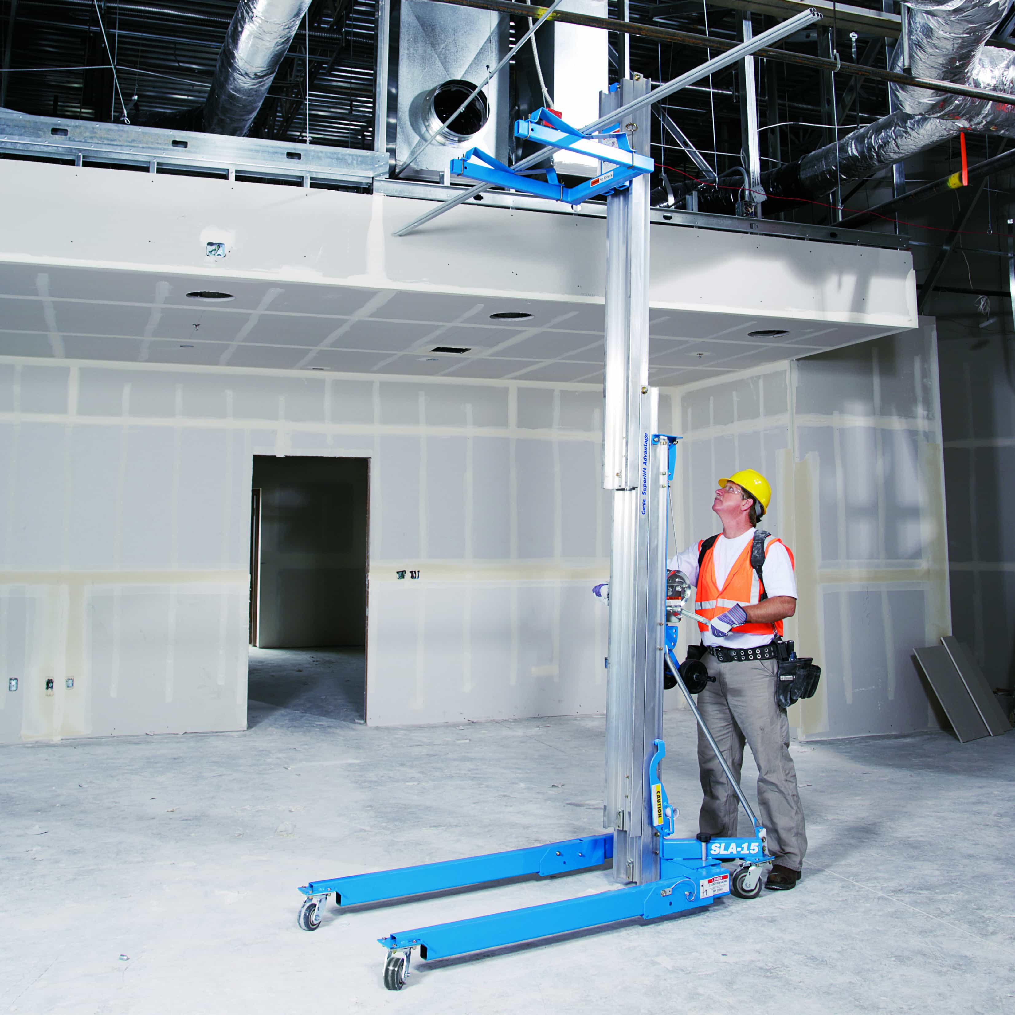 Material Lift - Genie Superlift Advantage - 2